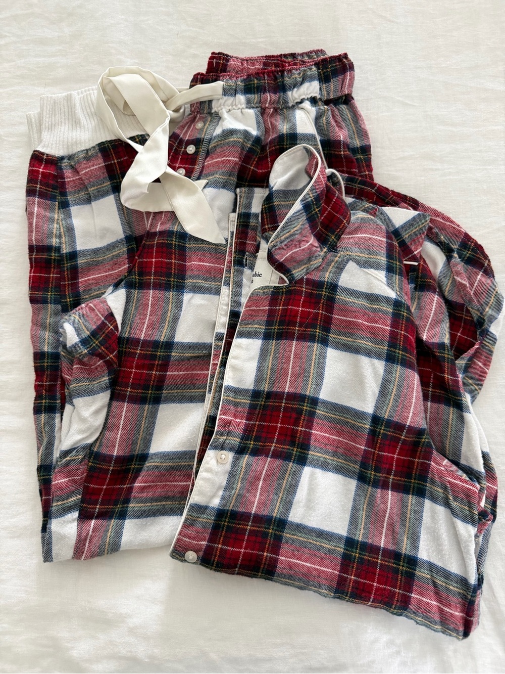 Abercrombie & Fitch Women’s Plaid Flannel Pajama Set